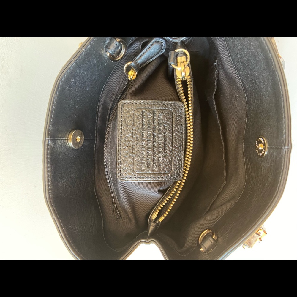 Coach Handbag - Picture 3 of 6